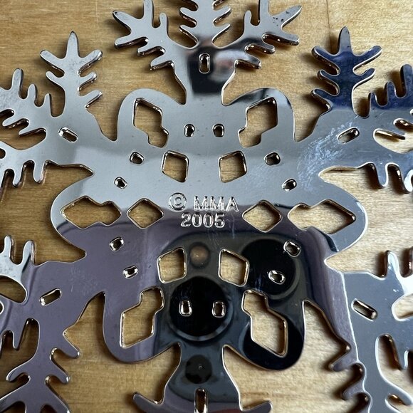 Vintage 2005 Metropolitan Museum of Art MMA Set Silver Plated Snowflake Ornament - Picture 4 of 8